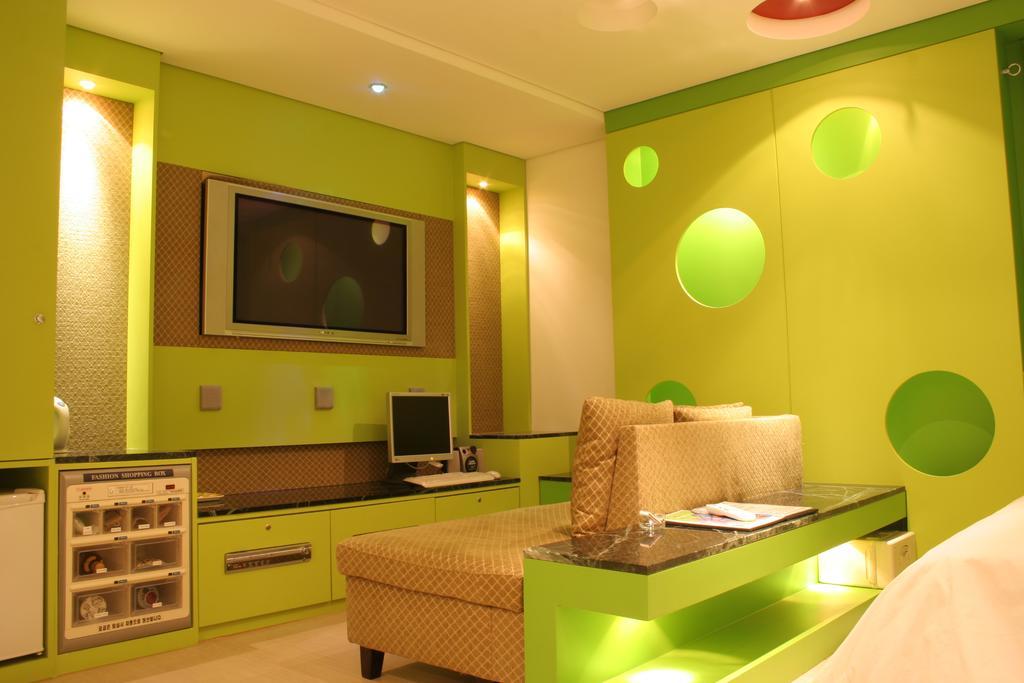Java Motel Seoul Room photo