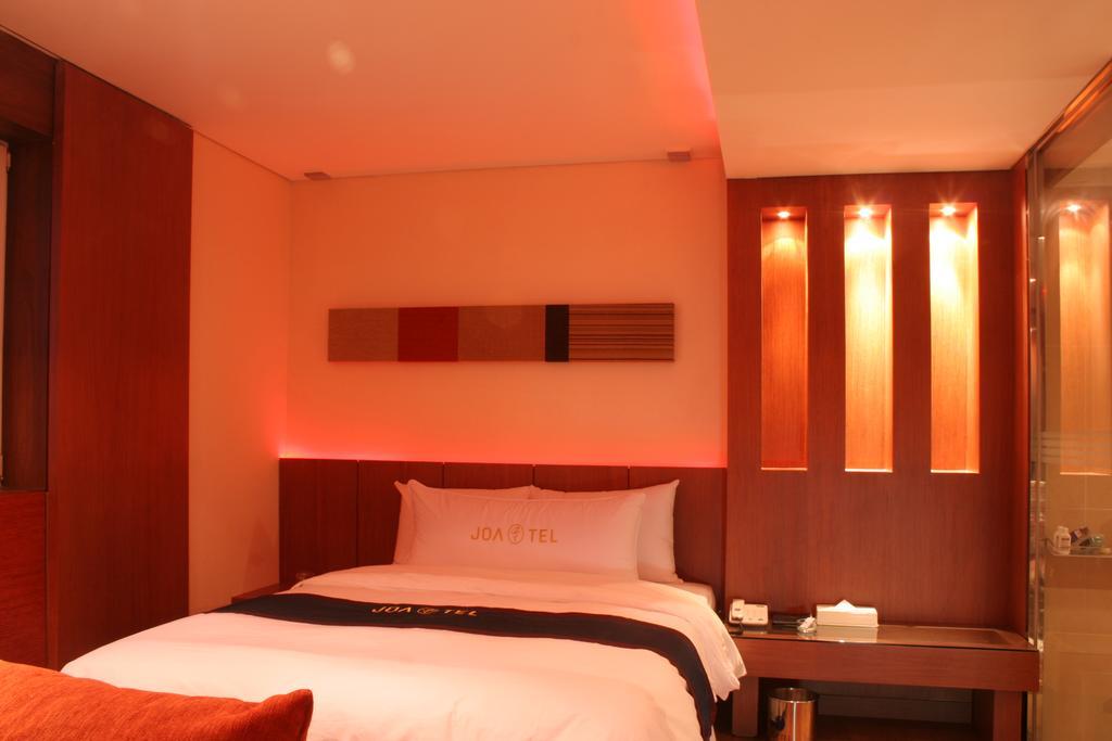 Java Motel Seoul Room photo