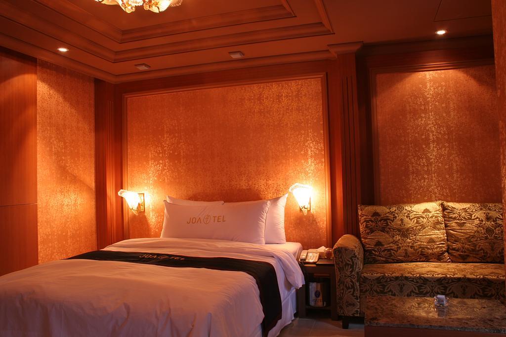 Java Motel Seoul Room photo
